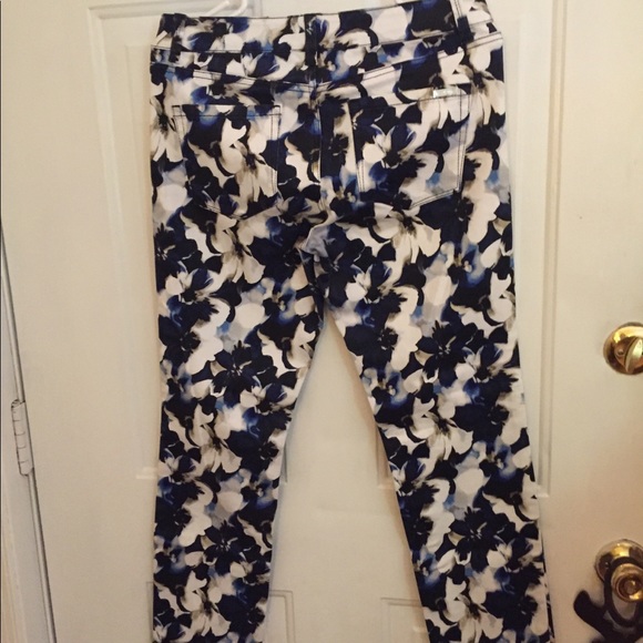 pants - Picture 3 of 3